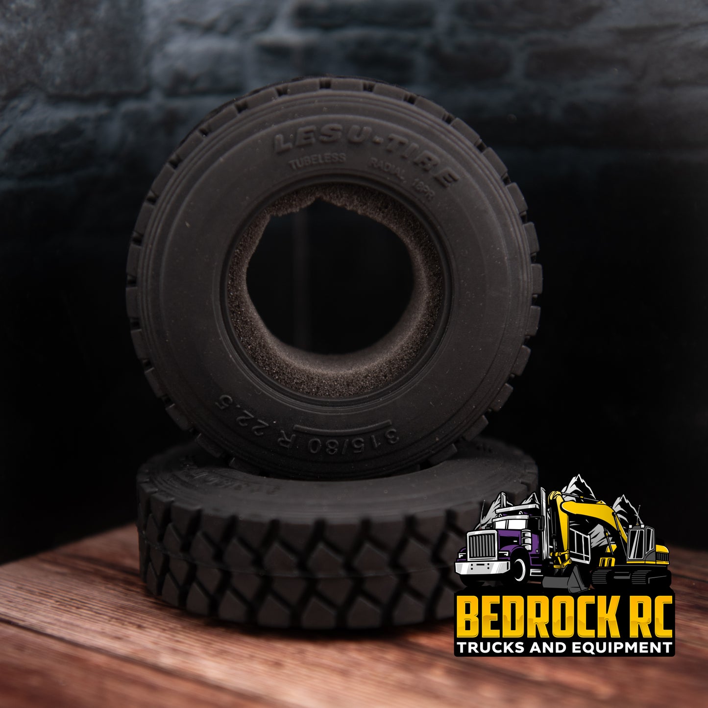 Lesu Semi Off Road Tire 22mm Width